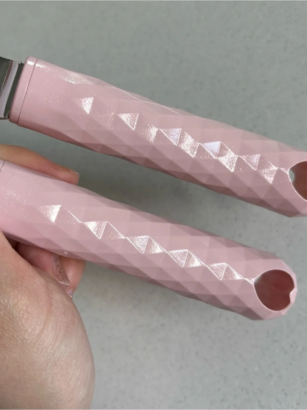 Paris Hilton can opener